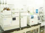 高速液体クロマトグラフ質量分析計(HPLC/MS)