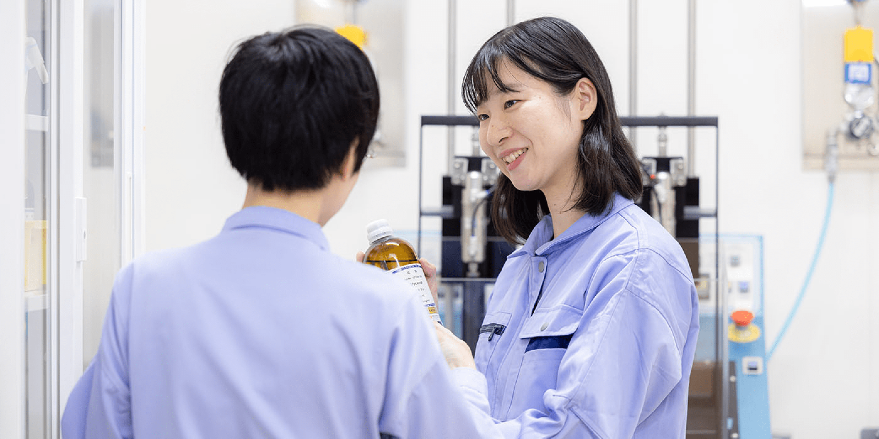 高分子技術部門 社員インタビュー風景